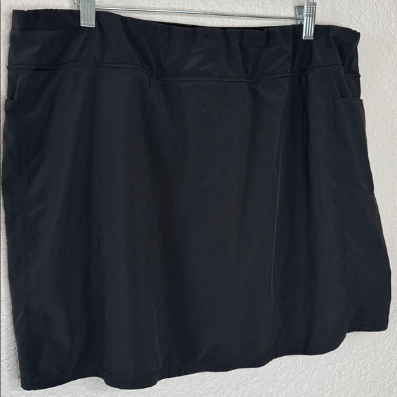 Smartwool Black Skort XL Wool Athletic Hiking Athleisure Outdoor Golf Tennis - Picture 5 of 7